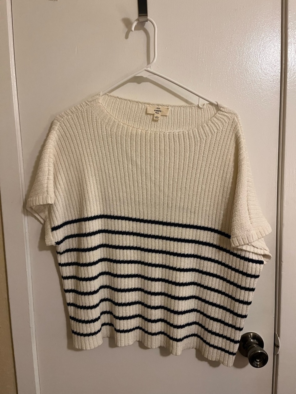 Short Sleeve Ribbed Stripe Sweater - Cream & Navy